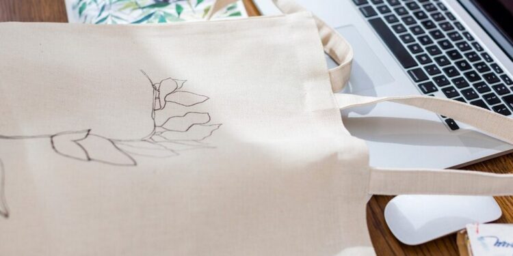 torba materialowa z nadrukirm